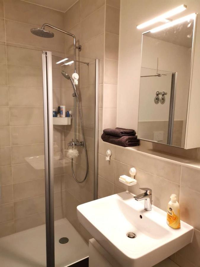 Gemuetliches Privatzimmer In Geraeumiger Gemeinschaftswohnung 드레스덴 외부 사진