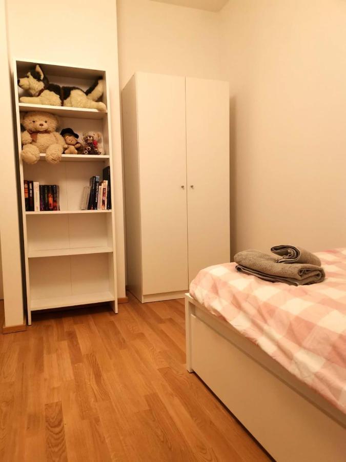 Gemuetliches Privatzimmer In Geraeumiger Gemeinschaftswohnung 드레스덴 외부 사진